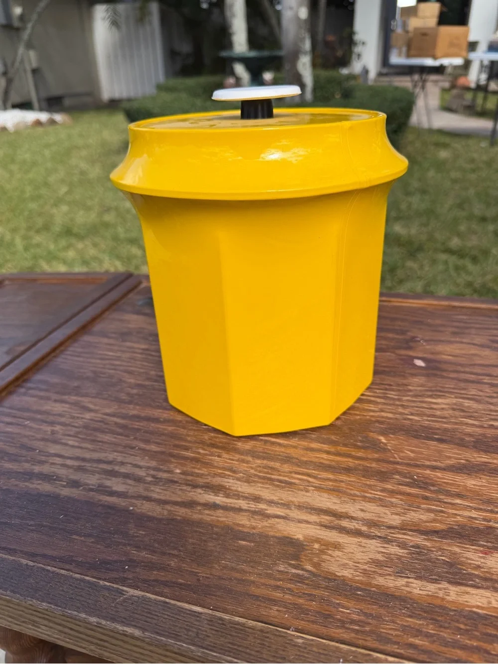 Vintage 1970’s Vibrant Yellow Ice Bucket Bar